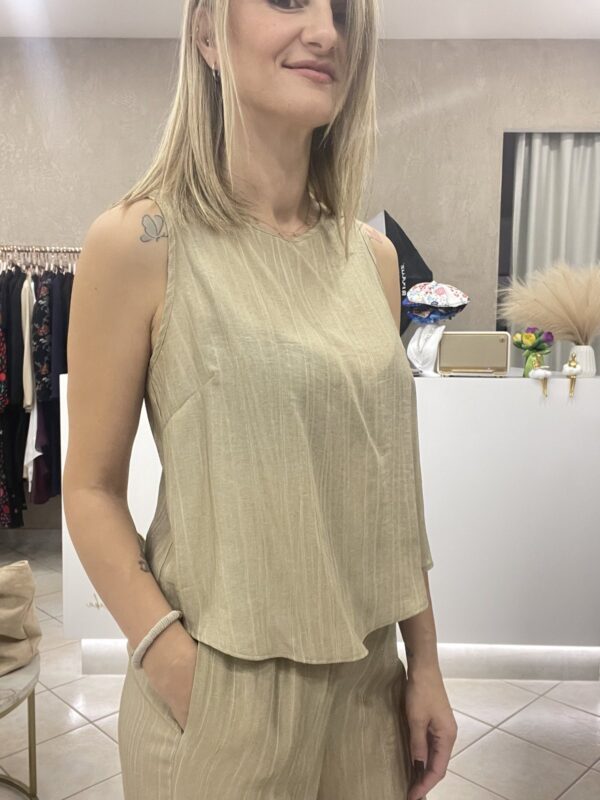 FIONA TOP