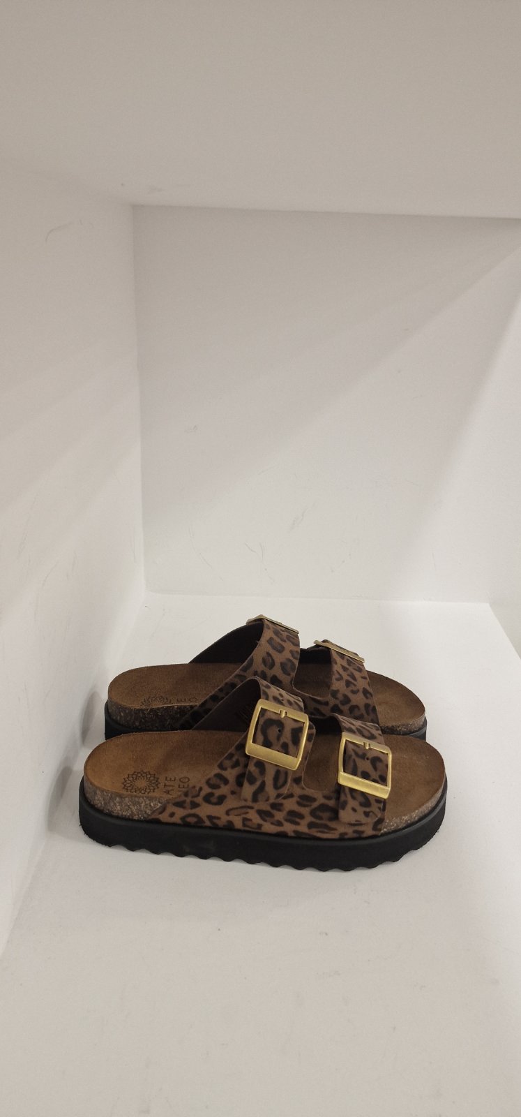 animal print sandal