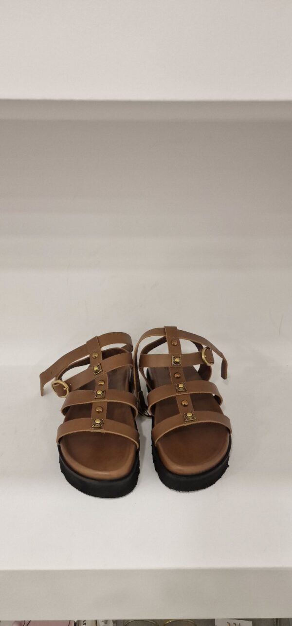 BROWN SANDAL