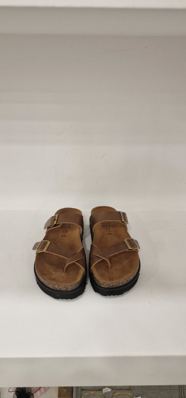BROWN SANDAL