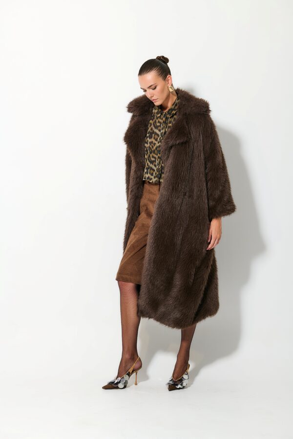 fur snow-brown