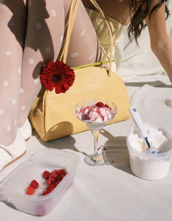 BELLA BOWLING BAG (yellow dolaro genuine leather)