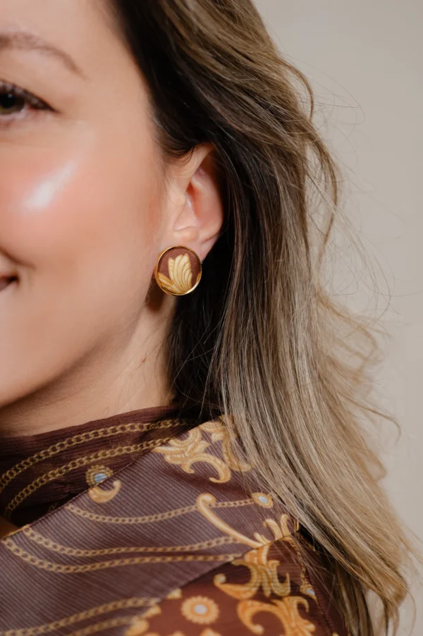 ‘ELYS BULL EARRINGS