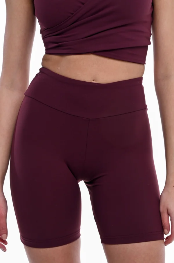 Active Wine Shorts