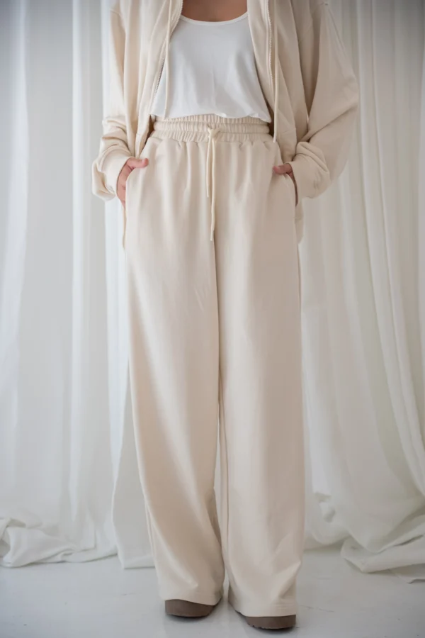 Vanilla Sweatpants